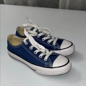 Converse Kids Classic Blue Canvas Low Top Sneakers Size 12